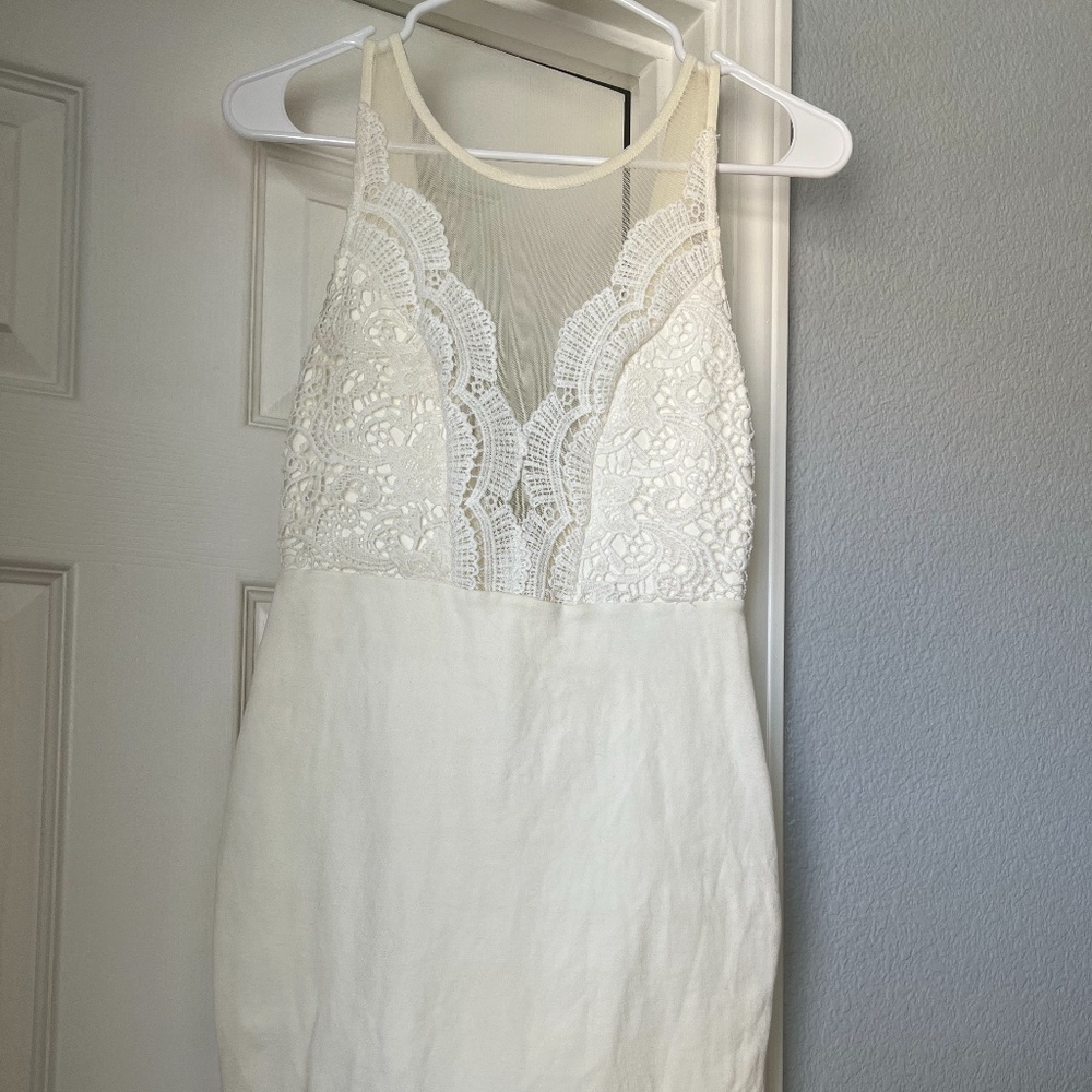 Lulu’s dress, size Medium, color Ivory